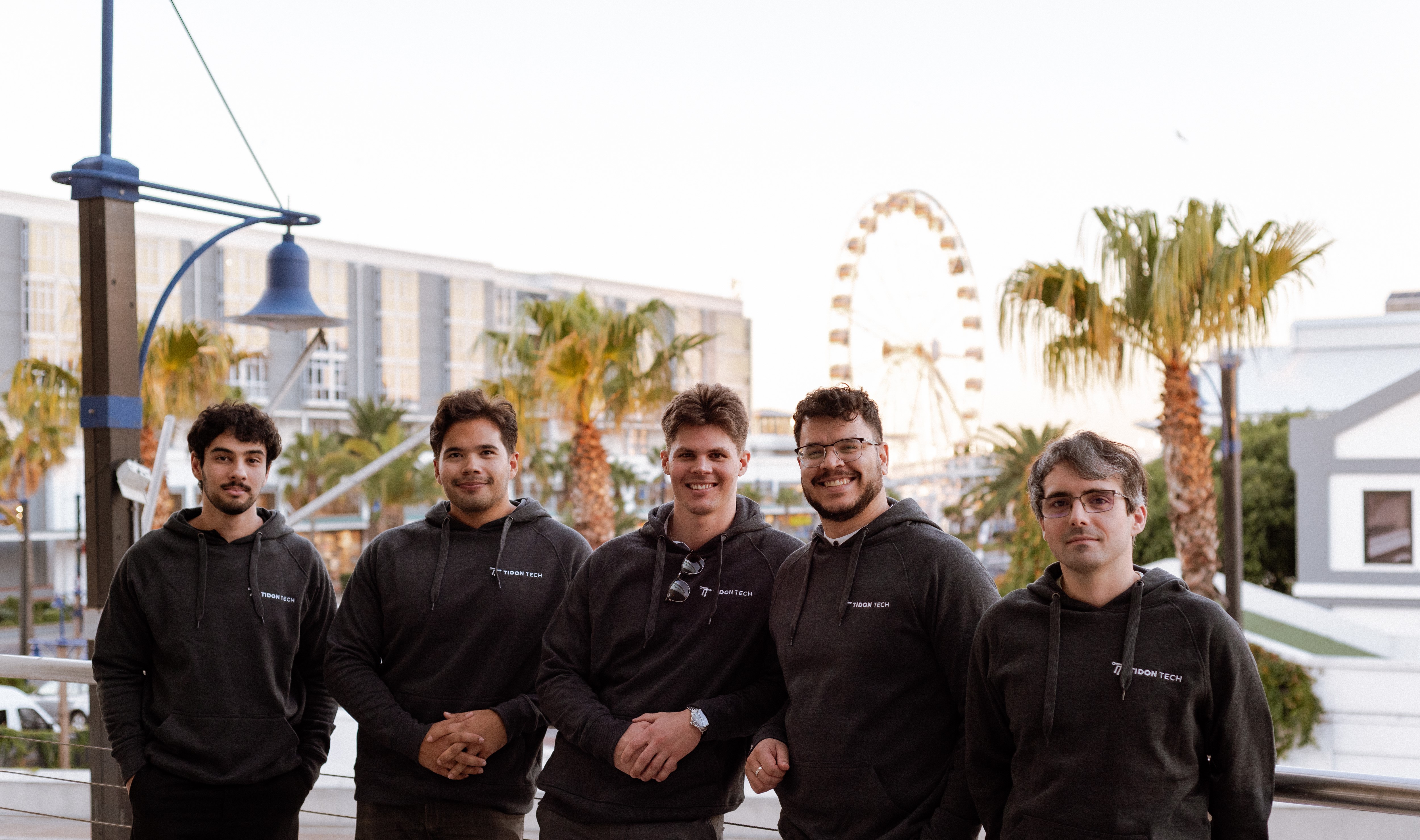 team meeting image